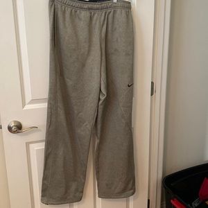 Nike thermafit sweatpants